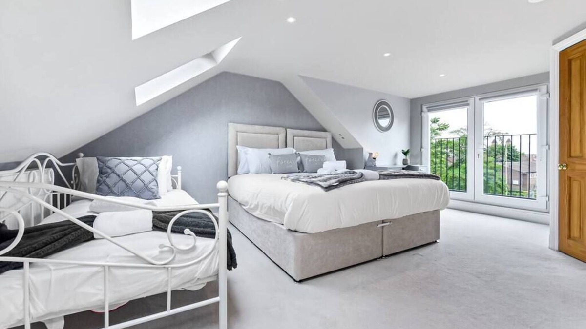 Seven Sisters House | Handsome Family Home | Peaceful, Next to Park