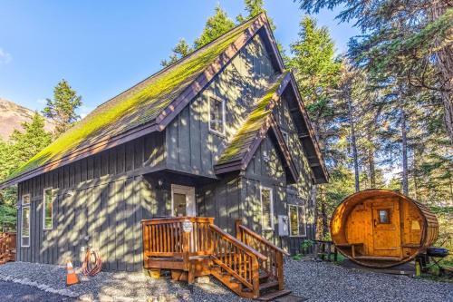Girdwood House | Hanging Glacier Chalet