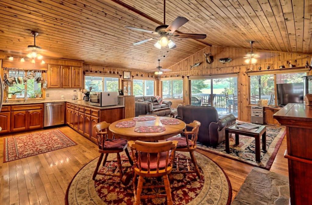 Clayton House | Hannahs Perch on Lake Burton with Private Top Patio and Bottom Dock