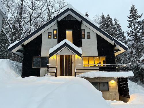 Kitaazumi-gun Ski Chalet | Happo View Chalet