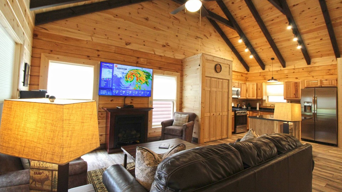 Bryson City House | Happy Daze- Bryson Village