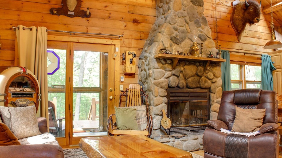 Mauston House | Happy Heaven 20 minutes north of Dells