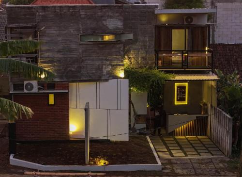 Probolinggo House | Happy House Bromo backpacker