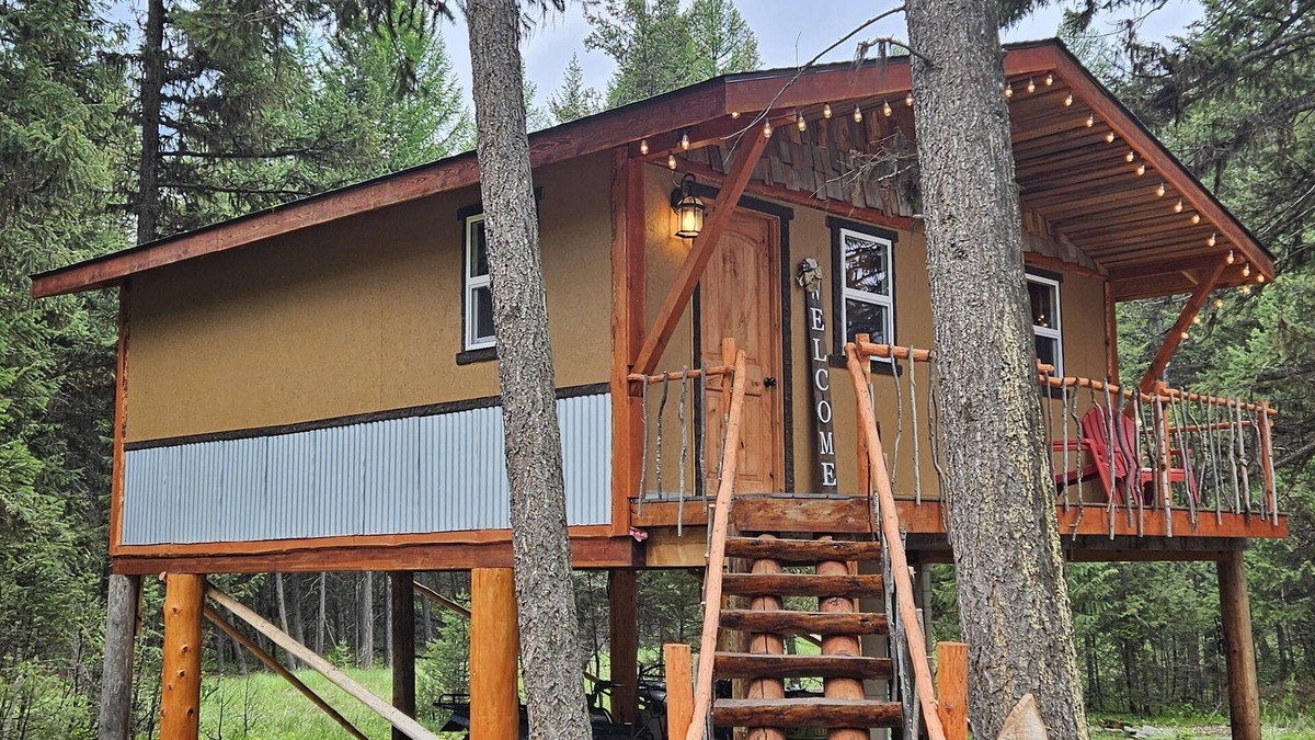 Libby Cabin | Happy Trails Treehouse