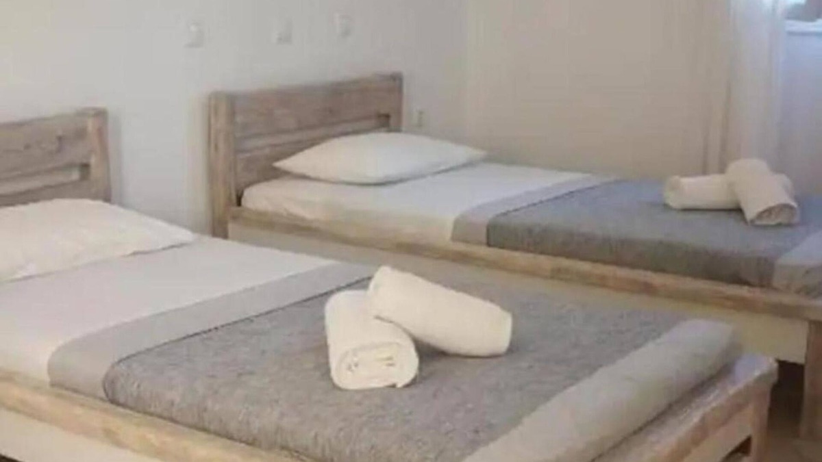 Schoinousa House | Harama Hotel - Superior twin room with garden view