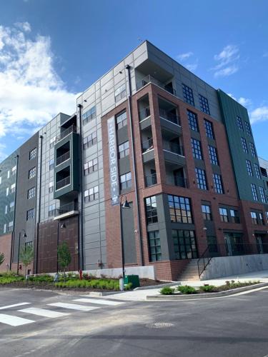 Pinch District Apartment | Harbor Haven, Just 2 miles from Beale!