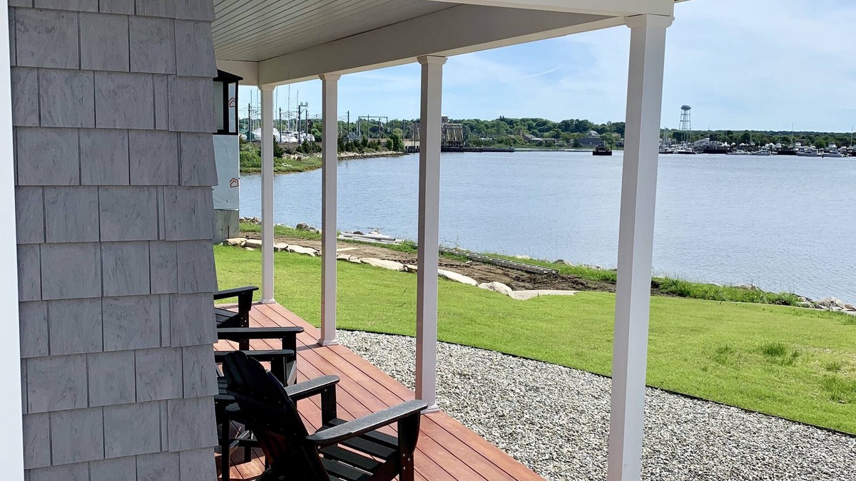 West Mystic Cottage | Harbor View Landing, Mystic CT - The Block Island Waterfront Cottage