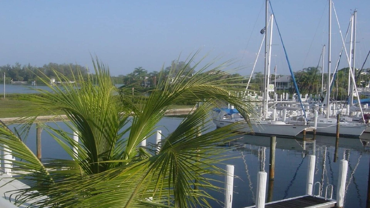 Cape Haze Condo | Harborfront Condo,Only 26.watch boat activity from the lanai. Harborfront pool.