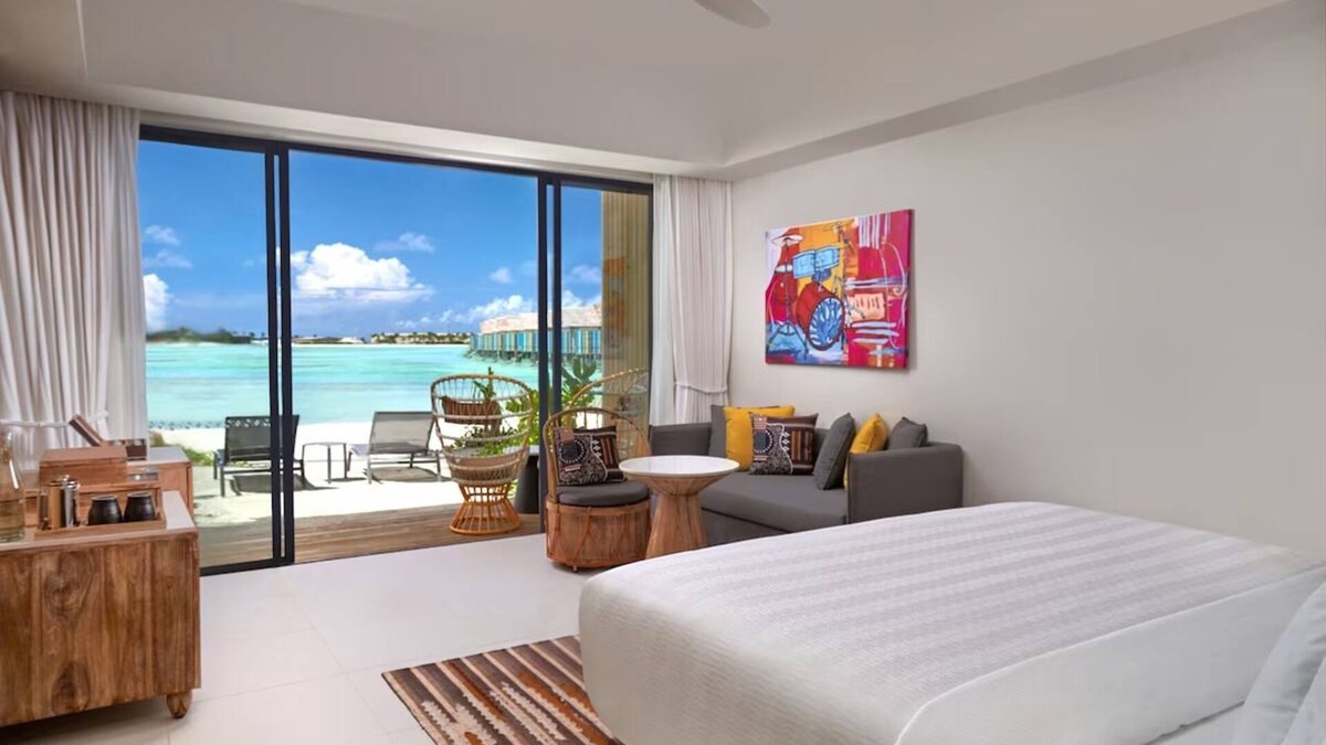 Farukolhufushi Island Hotel | Hard Rock Maldives – Beachfront Silver Studio with Private Terrace