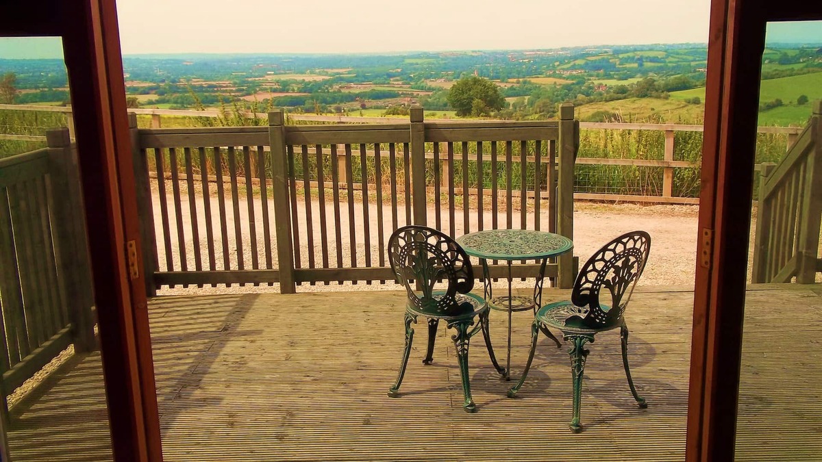 Kelston Cottage | Hare Cottage - Fantastic views from cosy cottage near Bath
