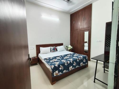 Aligarh Hotel | Harigarh Inn