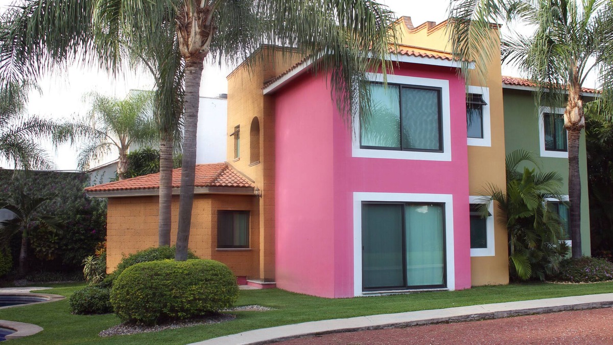 Chiconcuac House | Harmony, relaxation, fresh air, natural light, and colonial luxury.