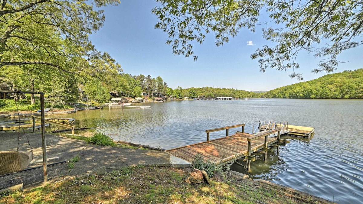 Harrison Cottage | Harrison Lakefront Cottage w/Private Dock!