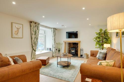 Tweedmouth House | Harrow Bank Cottage Family and Pet Friendly Coastal Escape in Tweedmouth