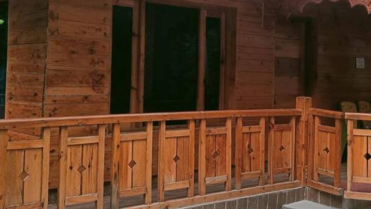 Bhatwari House | Harsil apple homestay