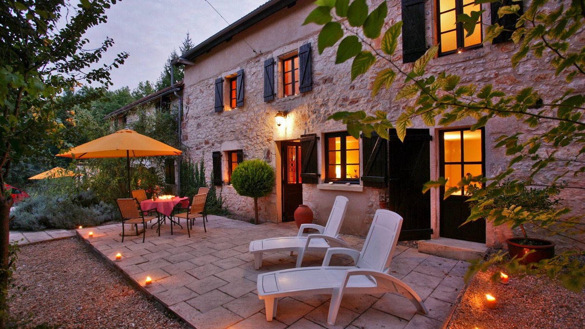 Souillac House | Hathor is calm in a child-friendly environment