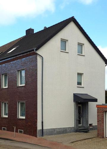 Alsdorf Apartment | Haus Bremon - Monteur- und Ferienunterkunft Raum Aachen in ruhiger Lage