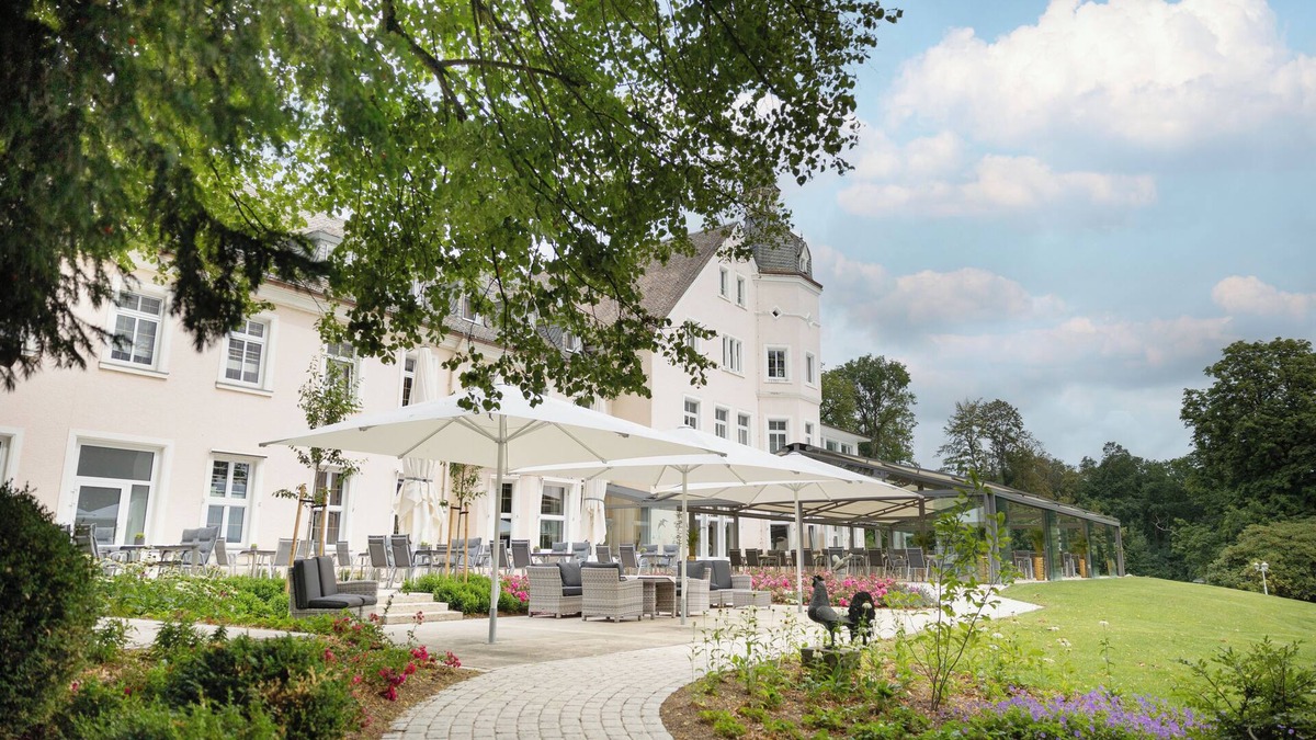 Moehnesee Hotel | Haus Delecke