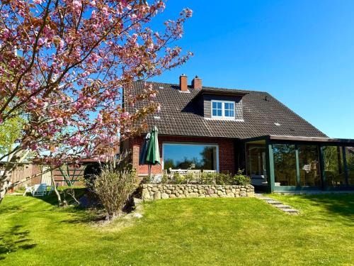 Utersum Apartment | Haus Heike Whg EG