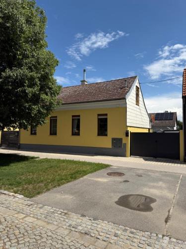 Weikendorf Apartment | Haus Marchfeld