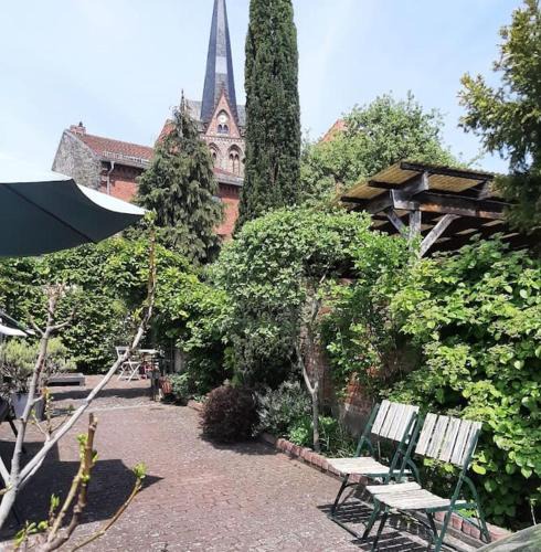 Bad Freienwalde Apartment | Haus mit wunderschönem Garten