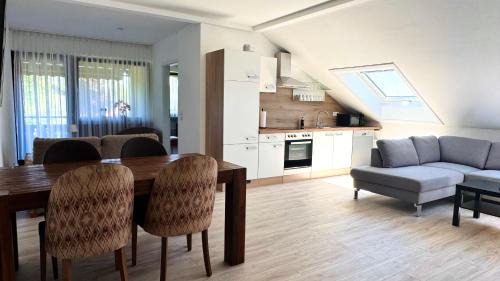 Schonach im Schwarzwald Apartment | Haus Schanzenblick Fewo10