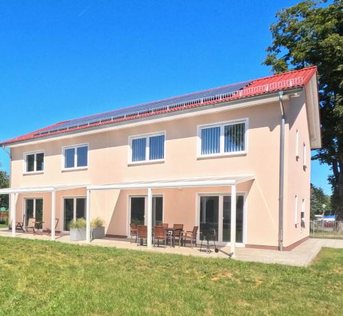 Senzig House | Haus Wiesenblick