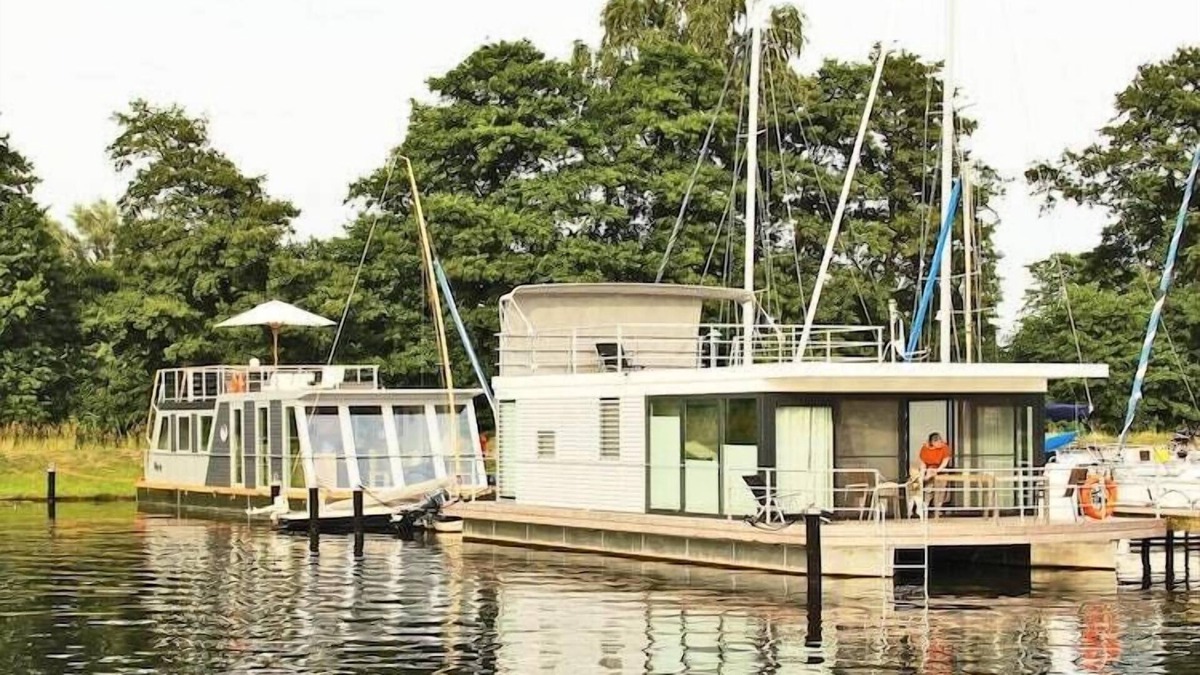 Ueckermuende Boat Rental | Hausboot in Ueckermuende