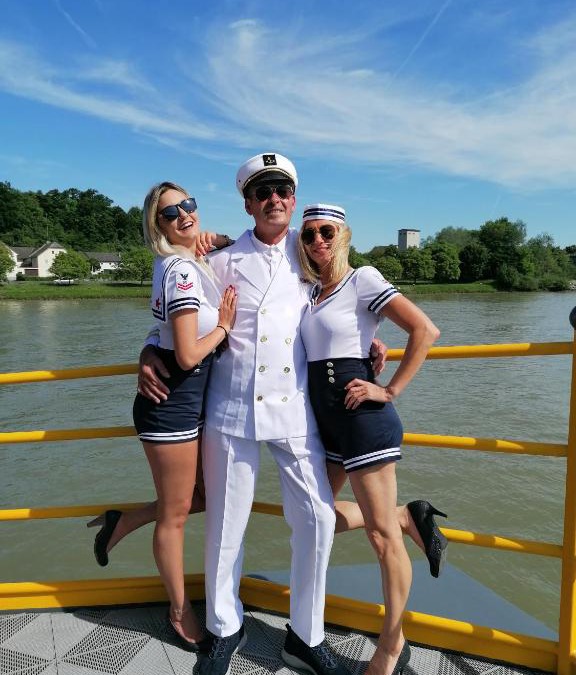 Kirchberg ob der Donau Boat Rental | Hausboot MS Donautal