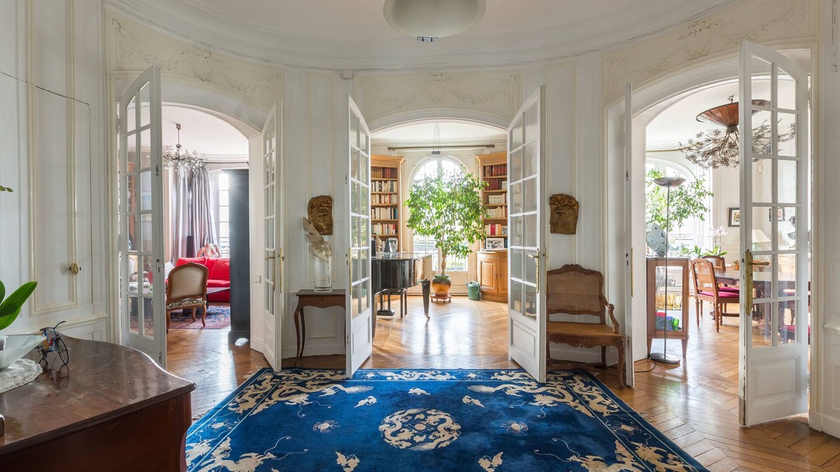 Notre-Dame-des-Champs Apartment | Haussmann Beauty in the 6th, by Veeve