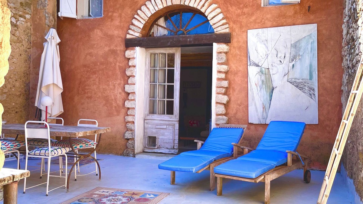 Rustrel House | Havana - B&B in a 5000 M2 estate at the foot of the Colorado mountains