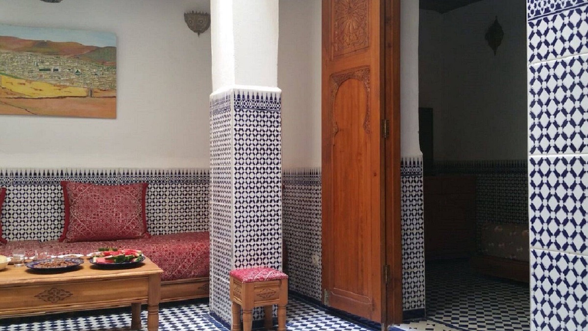 Zekkak Er Roumane House | Haven of peace in the Medina of Fes