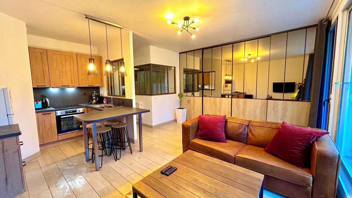 Gouvieux Apartment | Haven of peace with garden and secure parking in Chantilly, pets welcome!