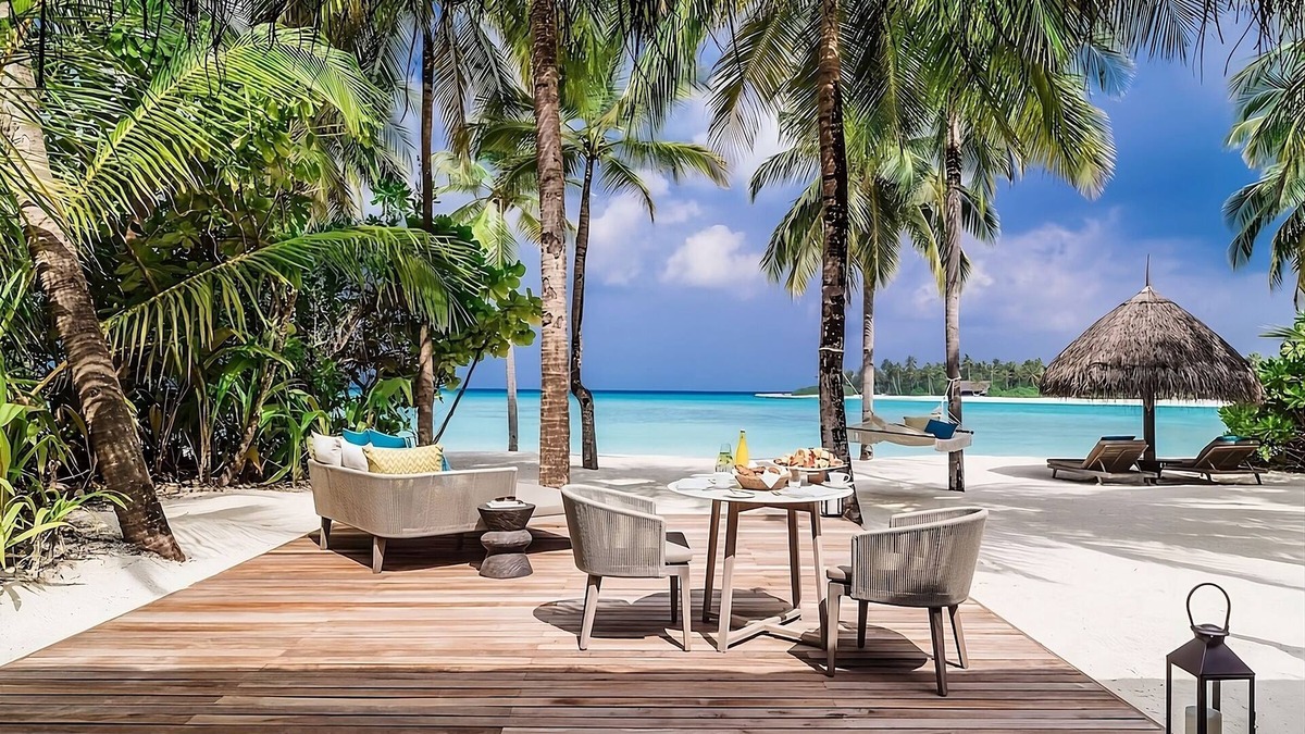 Reethi Rah Hotel | Haven of Relaxation! Balcony w/Beach View, Private Indoor Spa Tub, Outdoor Pool
