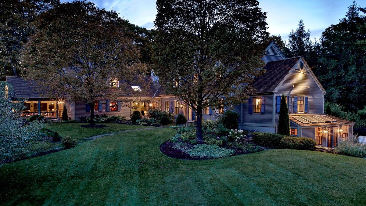 Woodstock House | Havenwood, a beautiful private, gated estate in Woodstock, Vermont