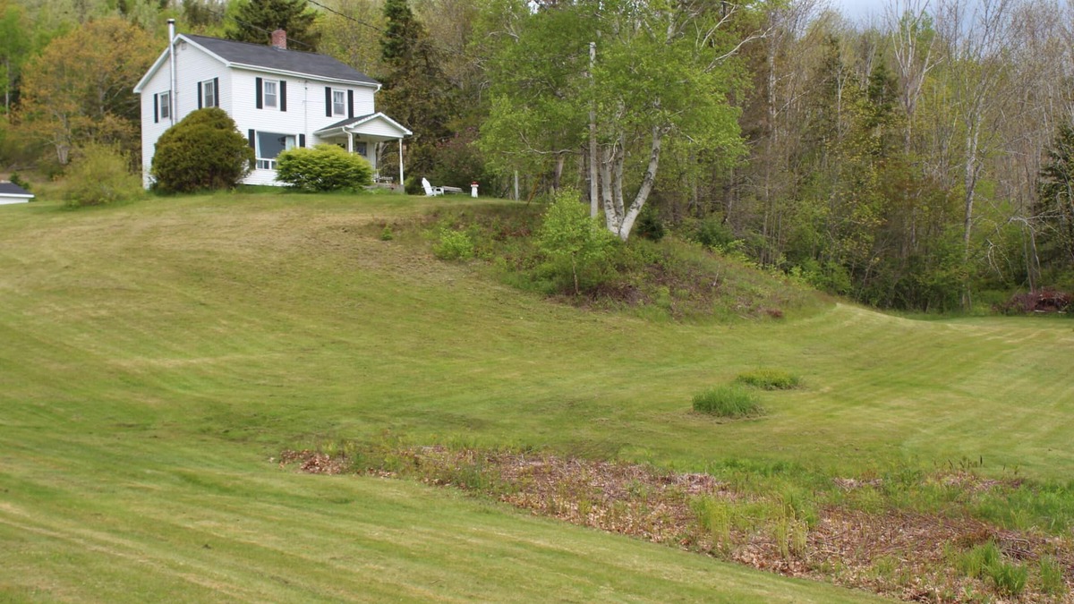 Antigonish House | Hawes Home Antigonish Harbour Nova Scotia Canada