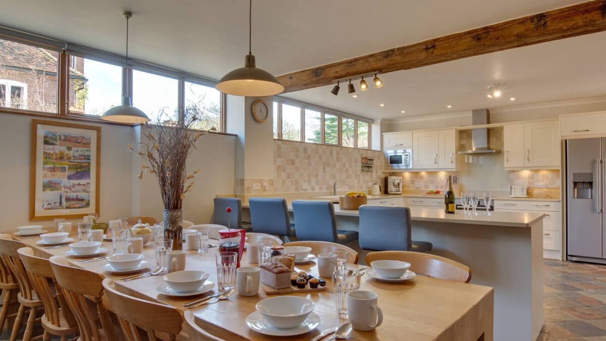 Abbess Roding House | Hawkridge Oast in the beautiful Cranbrook