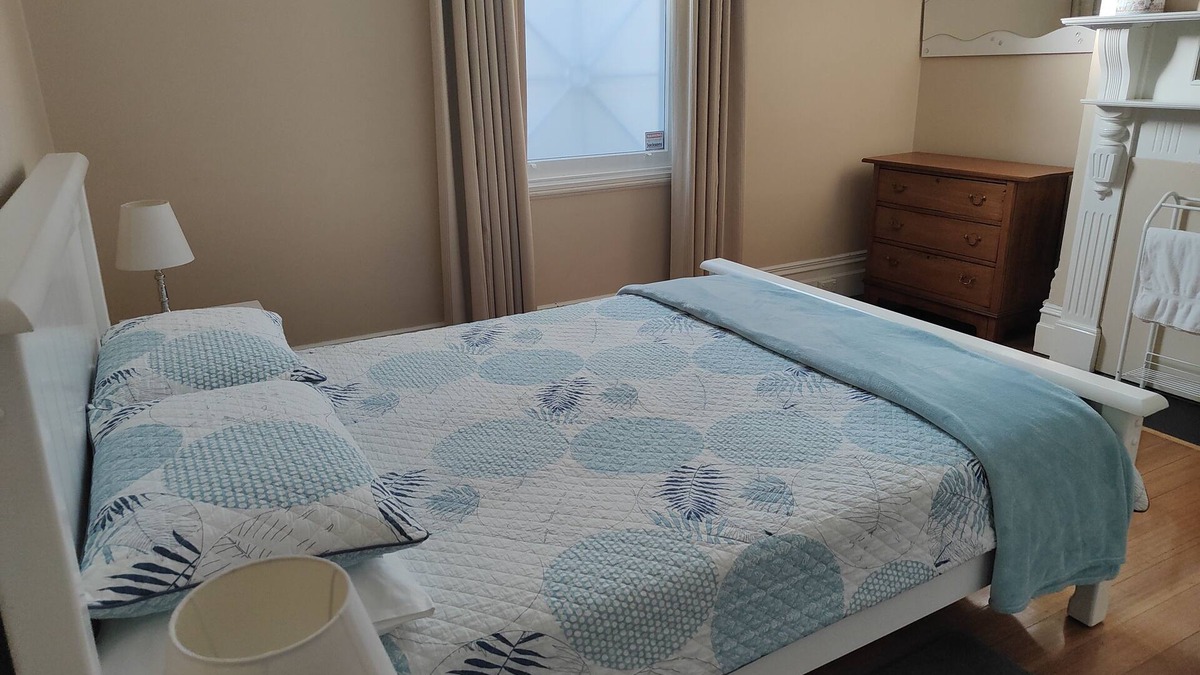 Invermay House | Hawthorn House Launceston