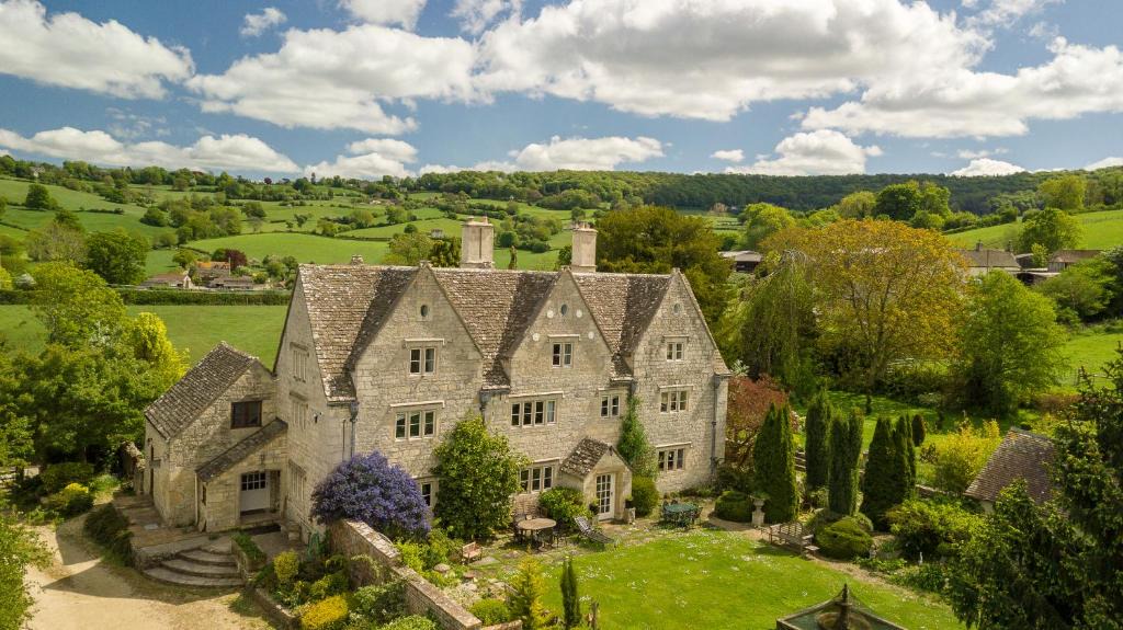 Haresfield House | Hayes Farm - 8 Houses