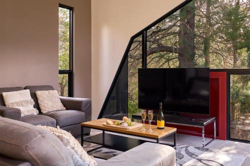 Freycinet House | Hazards Rim