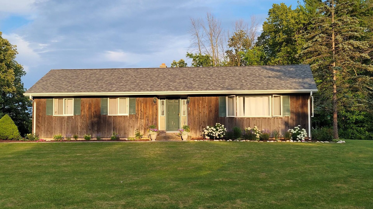 Sheboygan Falls House | HD Acres - Rustic Retreat near Road America and Kohler Golf