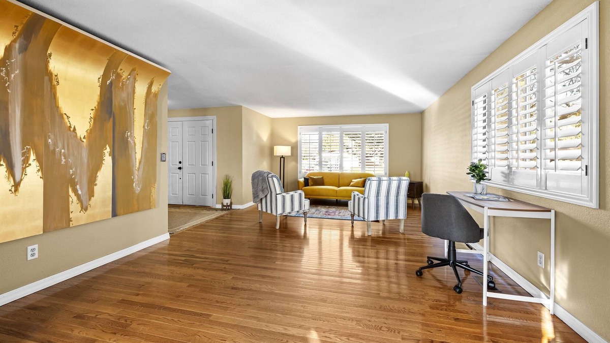 Hillcrest House | Heart of Boise*Airport*Entertainer| Game Room & Hot Tub