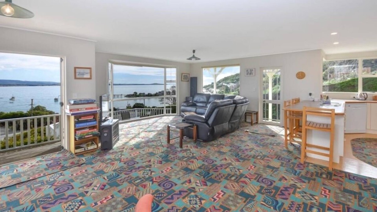 Moeraki House | Heart Of Moeraki Holiday House