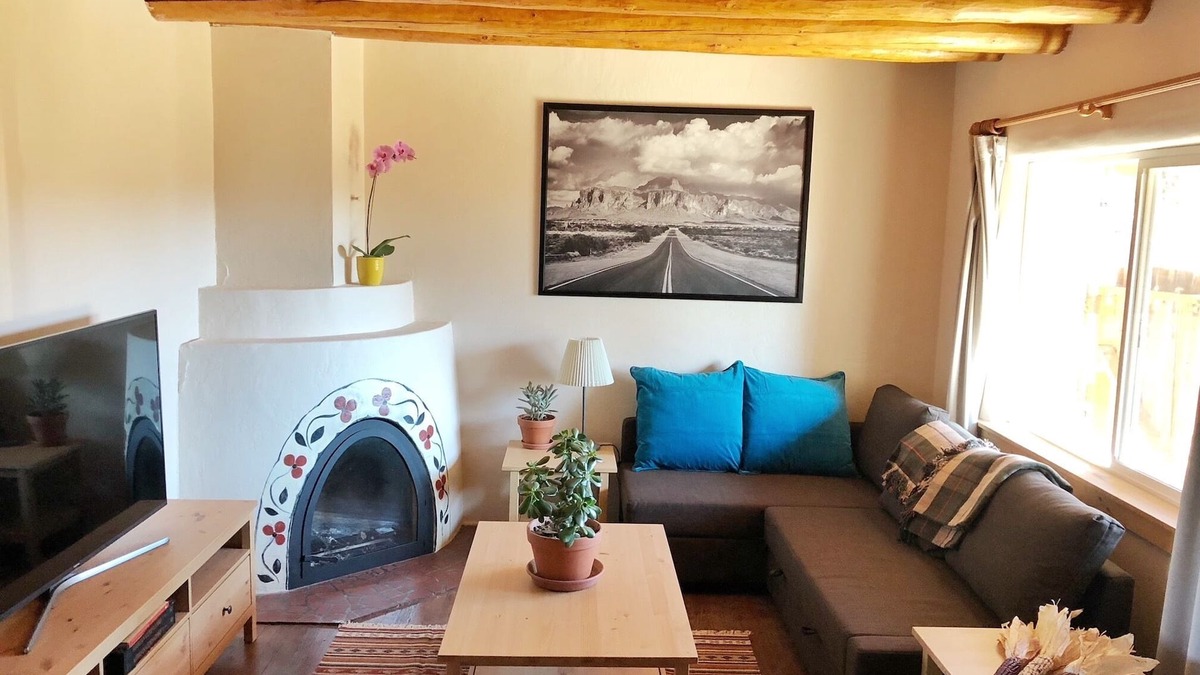 Southside House | Heart of Santa Fe Casita ❤️