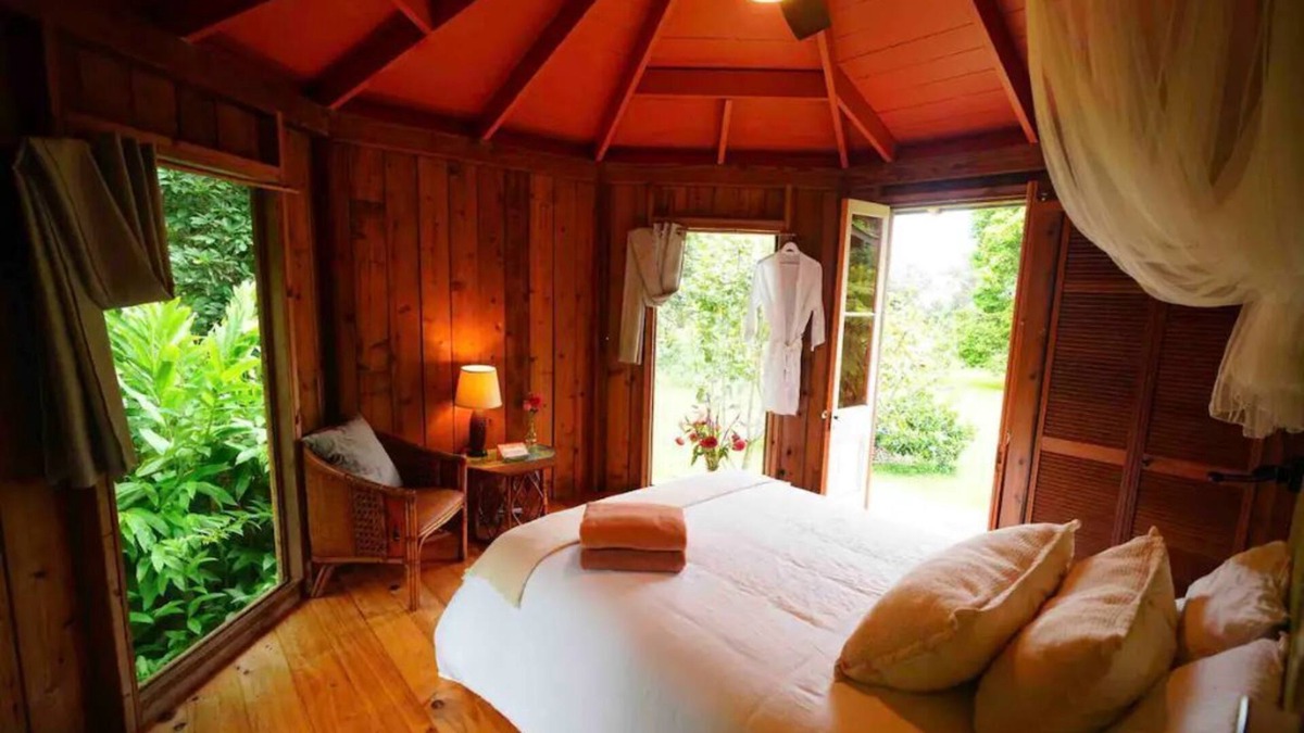 Honokaa Other | Heart Sanctuary w/ hosted amenities, yoga & fire