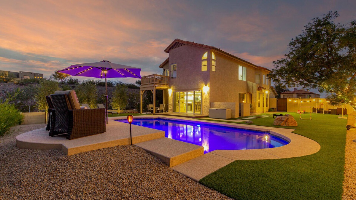 Deer Valley House | Heated Pool at the PERFECT house with the PERFECT backyard.