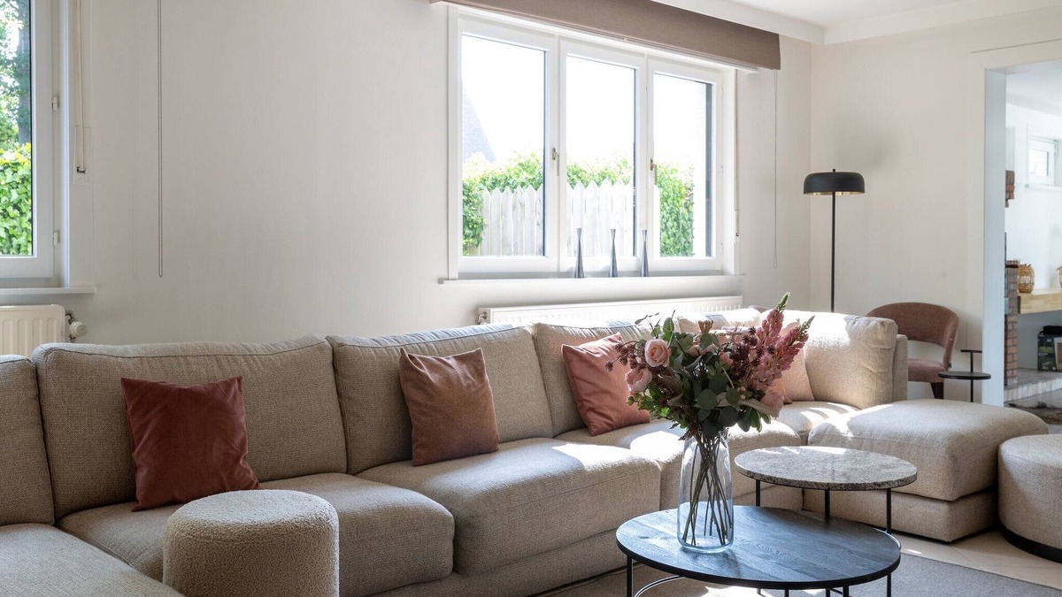 Koksijde-Bad House | Heated Pool & Beach Access