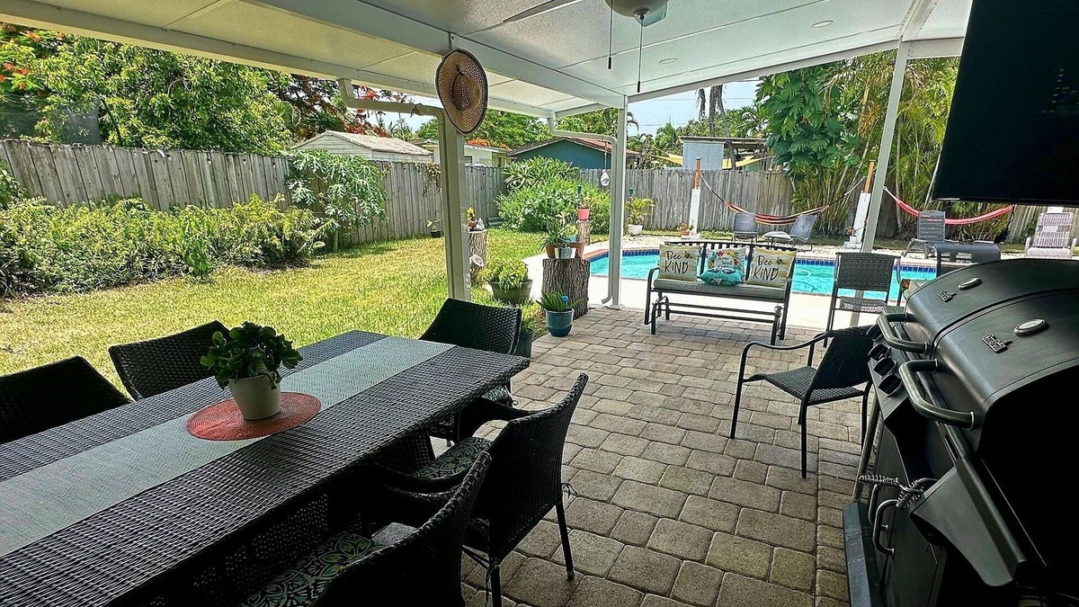 Cutler Bay House | Heated Pool House with Wi-Fi parking available BBQ GRILL