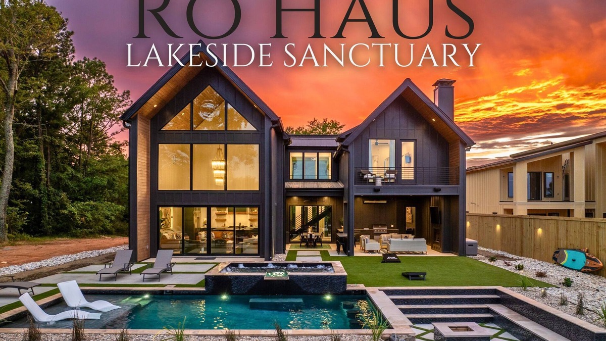 Hot Springs House | Heated Pool | Indoor Slide | Lakeside w/Dock