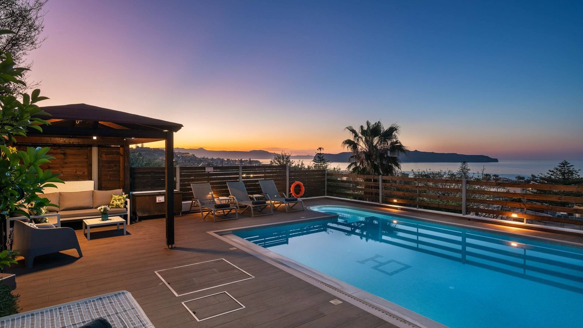 Kato Stalos Villa | Heated pool & Sauna